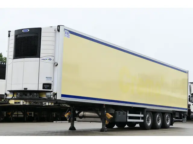 LAMBERET, LVFS3 Kühlkoffer Carrier Liftachse LBW, Kühlcontainer