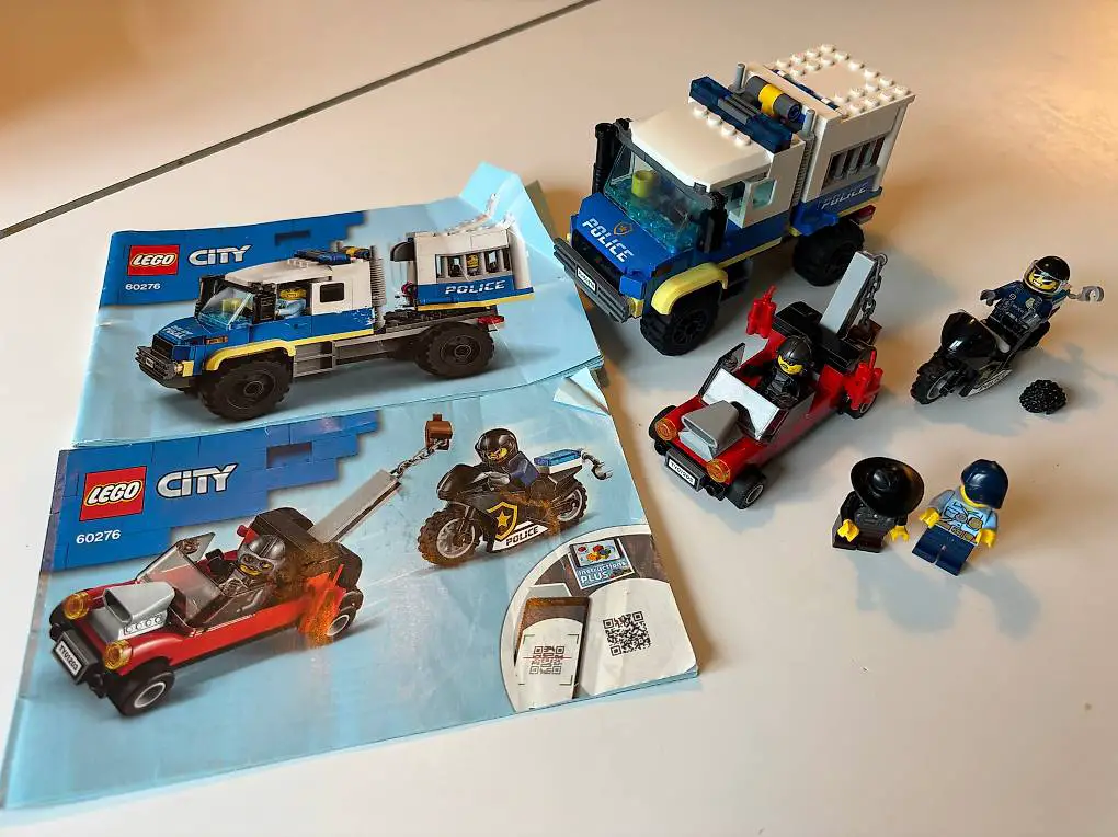 LEGO Polizei Gefangenentransporte (60276)