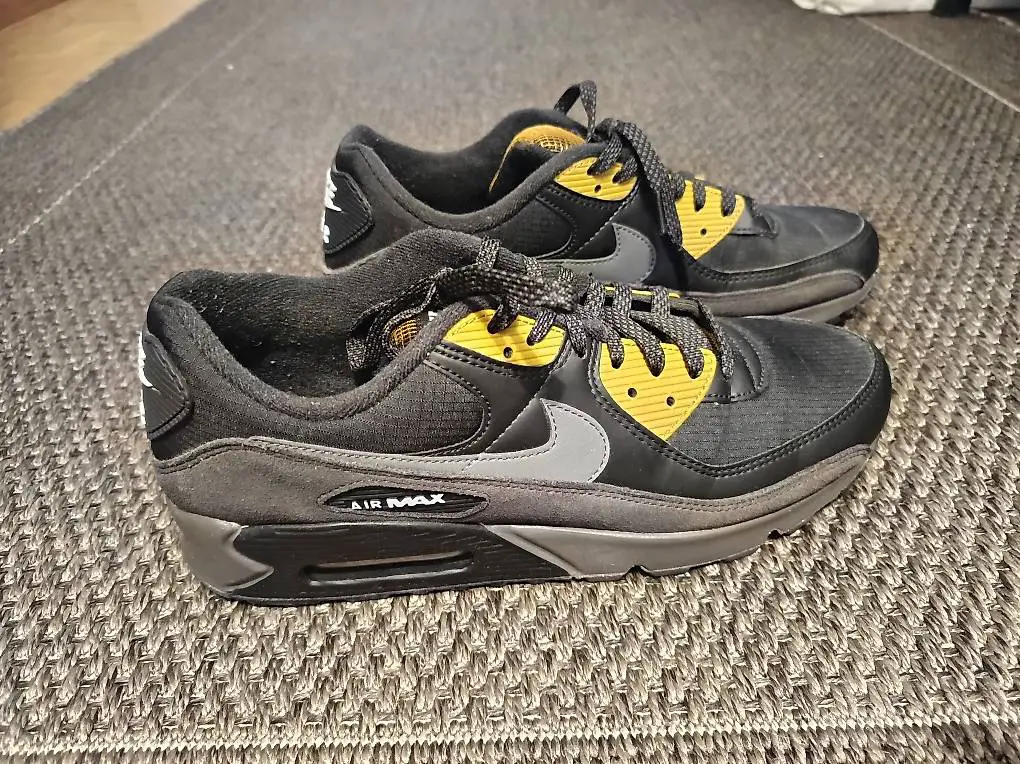Nike Air Max 90