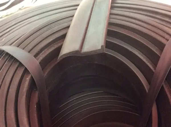 Saurer Türgummi C-Typen