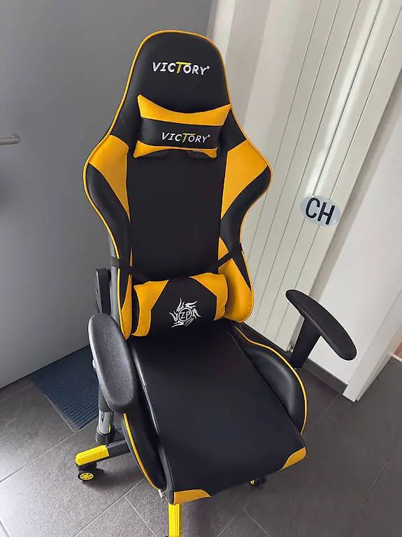 Gaming Stuhl drehbar VICTORY Kunstleder Gelb