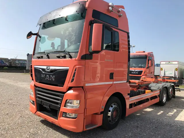 MAN, TGX 26.460 6x2 BDF 7.45 / 1320 LBW, Wechselrahmen / Containerchassis