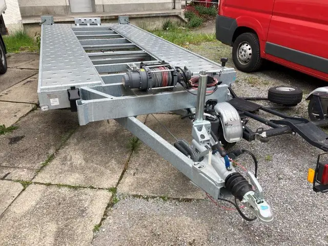Autoanhänger 3 Achser, Autotransport/Abschlepper