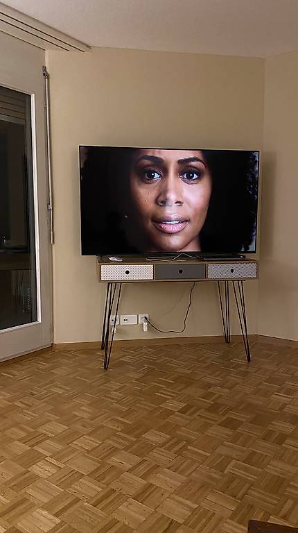 Schöner Schreibtisch (Kaum Gebraucht) VB