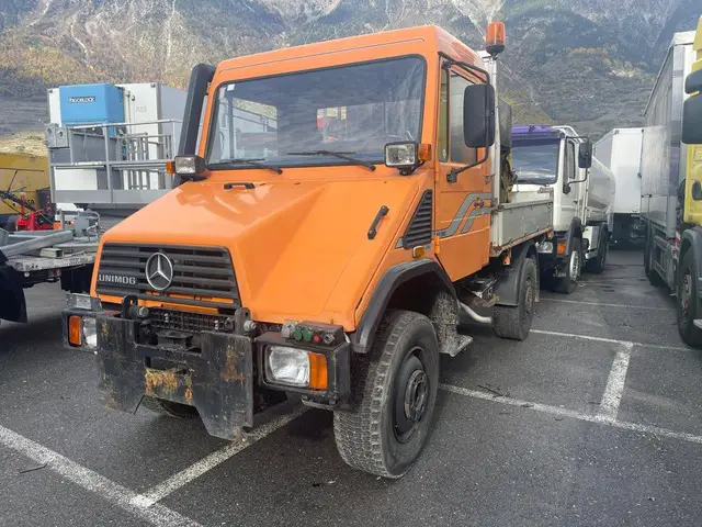 UNIMOG, U90 4x4, Sonder-/Spezialaufbauten