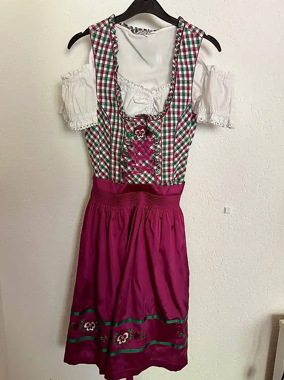 Dirndl Grösse 36, Magenta - Preis inkl. Versand