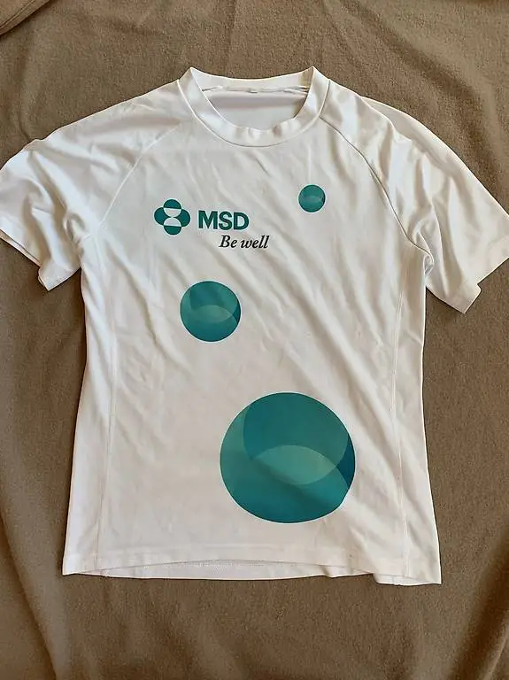 Sport Tee Shirt mit Refektor