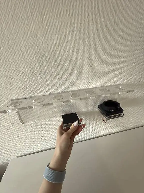 Dyson Airwrap Halter inkl. Original Dyson Reinigungsbürste