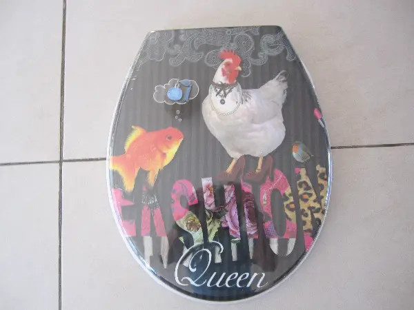 ADOB WC-Sitz mit Absenkautomatik