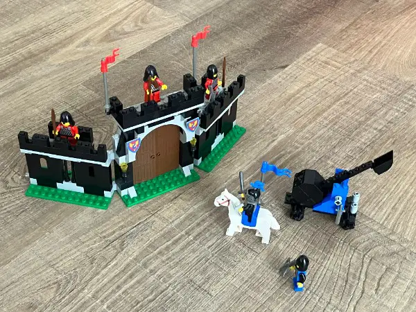 Lego Burg 6059 Knights Stronghold