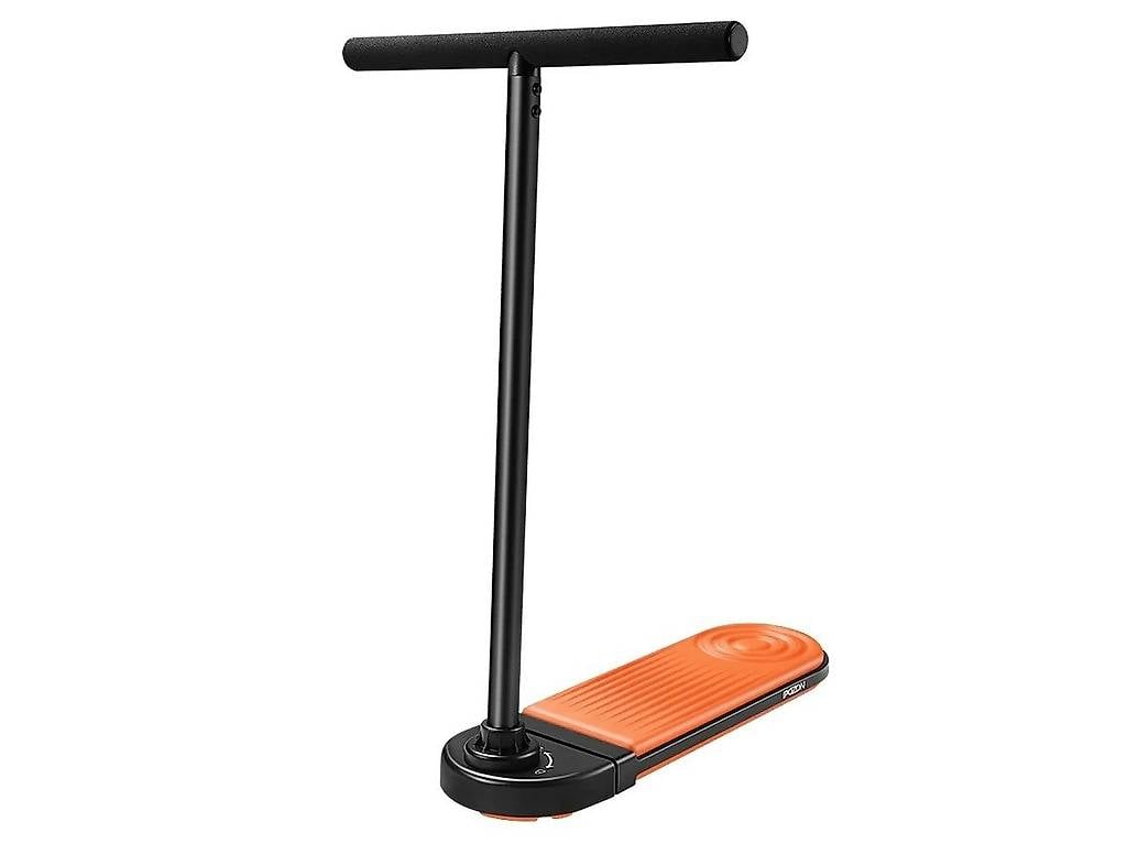 Trampolin Scooter orange mit 360° Kickflip Funktion