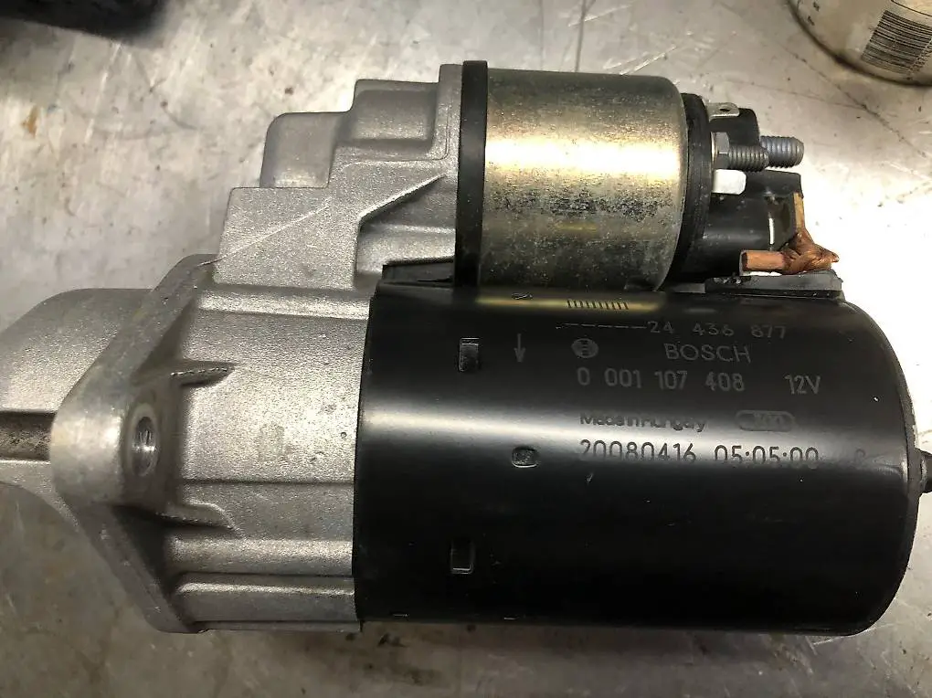 Opel Corsa D 14 Anlaser