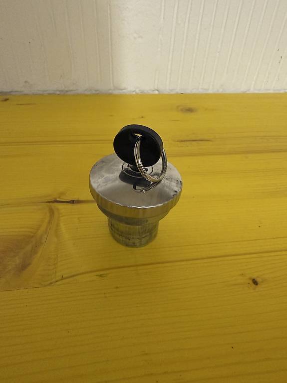 Tankdeckel 30 mm Bajonett abschliessbar | Piaggio Ciao