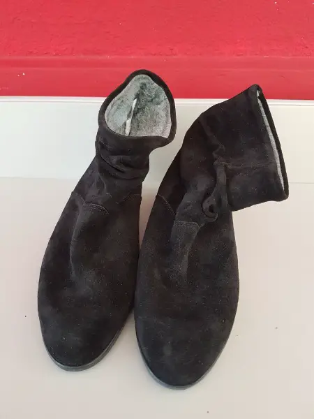 Schwarze Stiefeletten aus Leder, Grösse 38