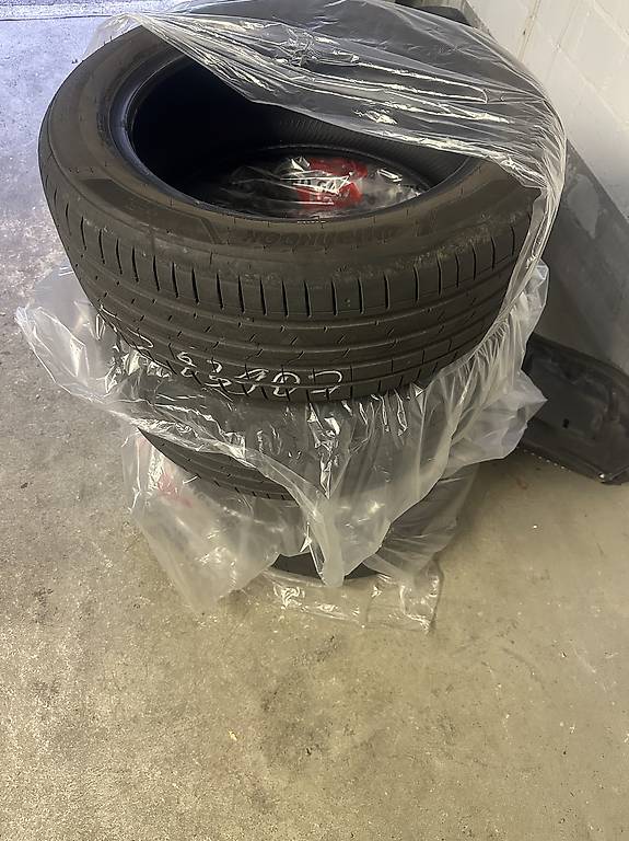 4x Hankook Sommerreifen 225/55 R18? neuwertig (nur 1500 km)