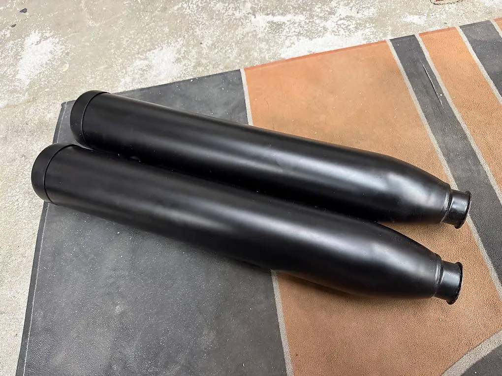 indian scout bobber auspuff endtöpfe