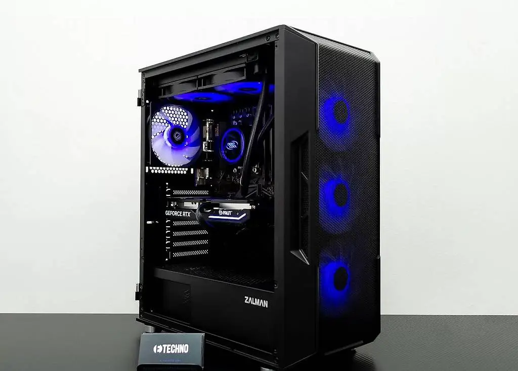 i9-14900k / rtx4070ti super / 64gb / 4tb