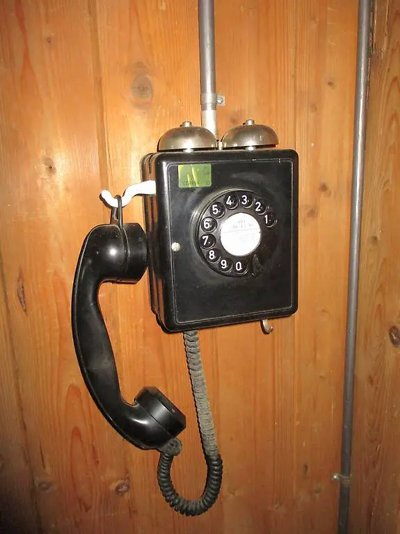 Wand-Telefon PTT Modell 51 Gfeller Flamatt - TOP