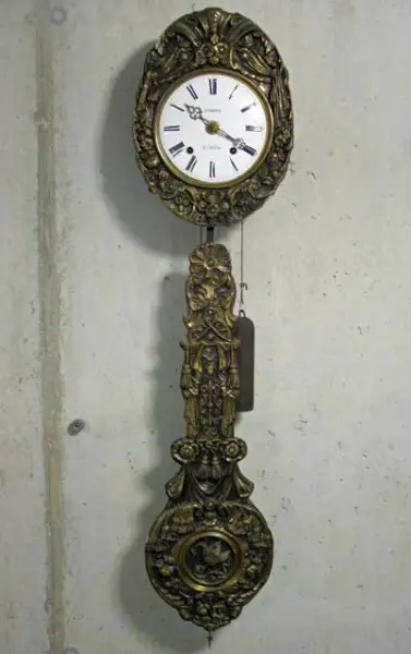 Comtoise Wand-Uhr TERRIER à Charlieu