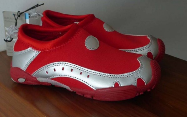 Aqua-Schuhe, Sportschuhe, Schuhe, Gr. 33, neu