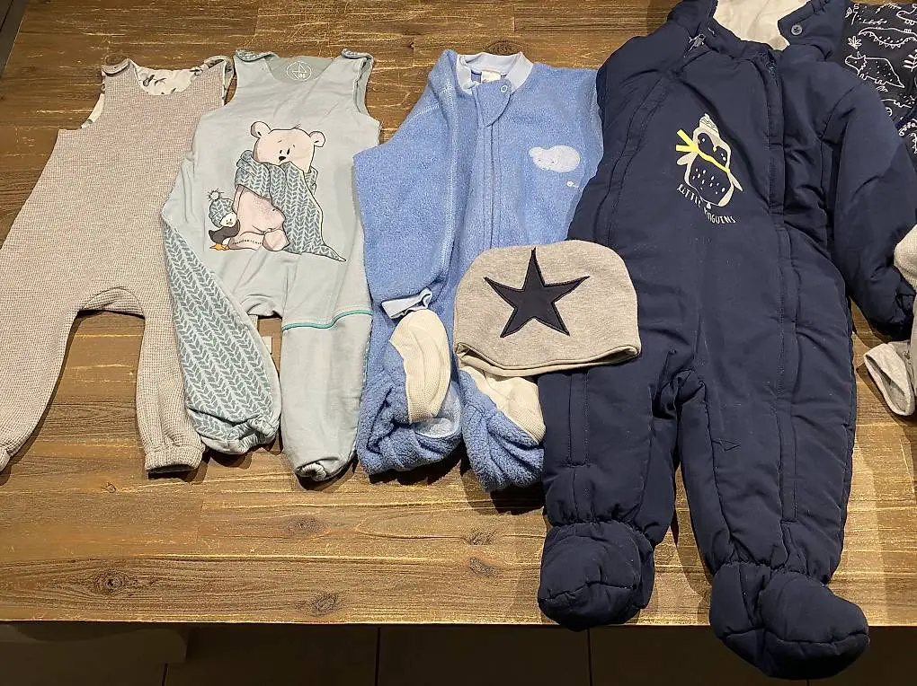 Kinderkleider Gr. 80 Winter Kleiderset Junge