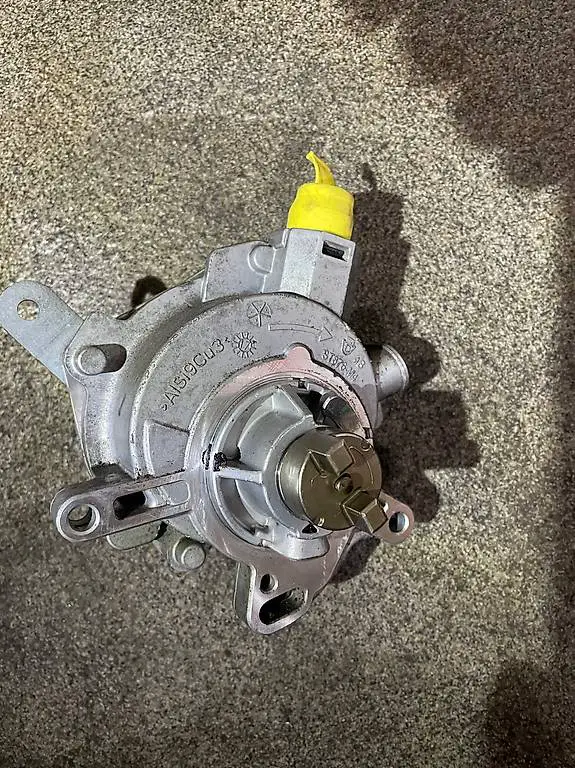 Vakuumpumpe für Ford Fiesta 1.0 VII Ecosport C-Max II Focus