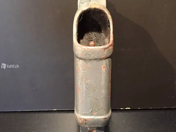 Aschenbecher aus altem RhB Wagen