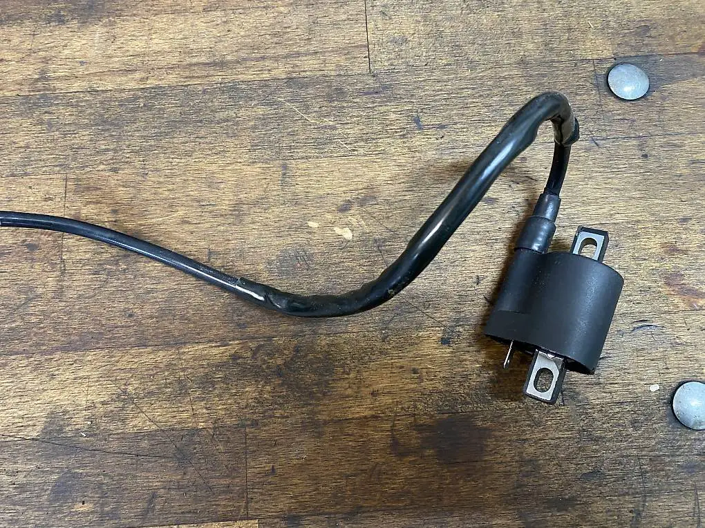 Neue Zündspule Yamaha Aerox 50 und weitere