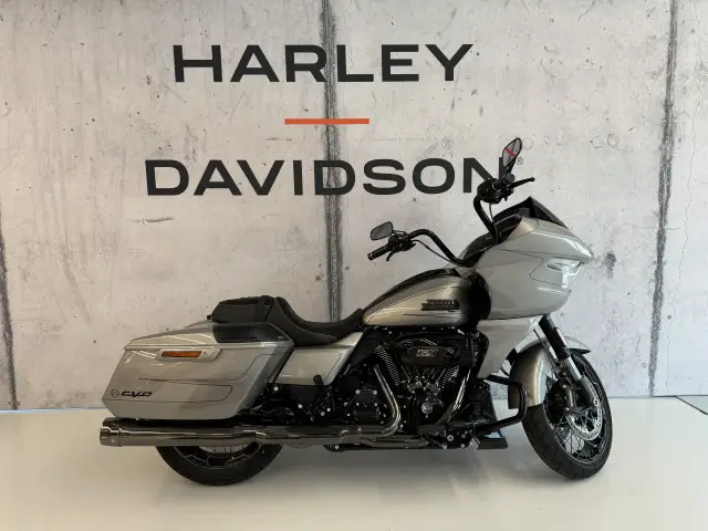 harley-davidson fltrxse 1977 cvo road glide 121