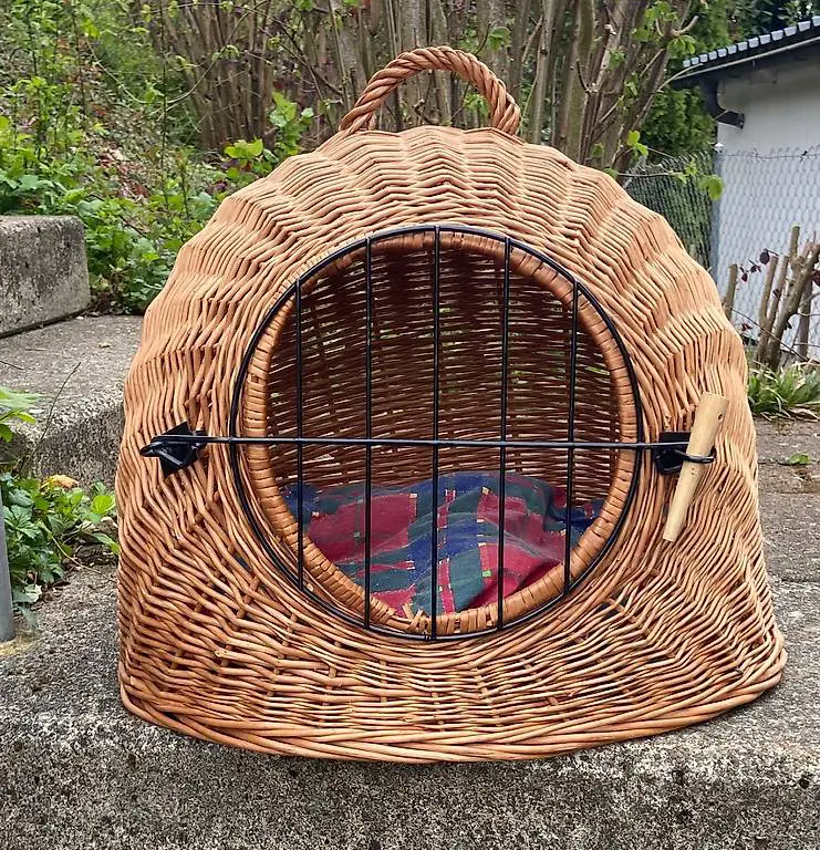 Katzenkorb aus Weide