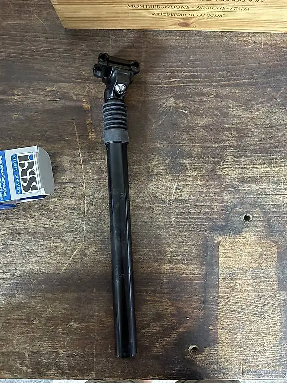 Sattelstange gefederdt