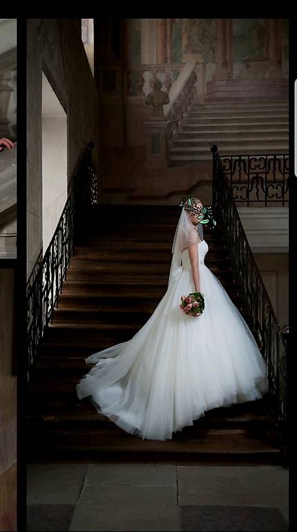 Brautkleid mit Unterrock