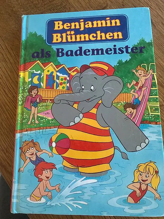Benjamin Blümchen als Bademeister
