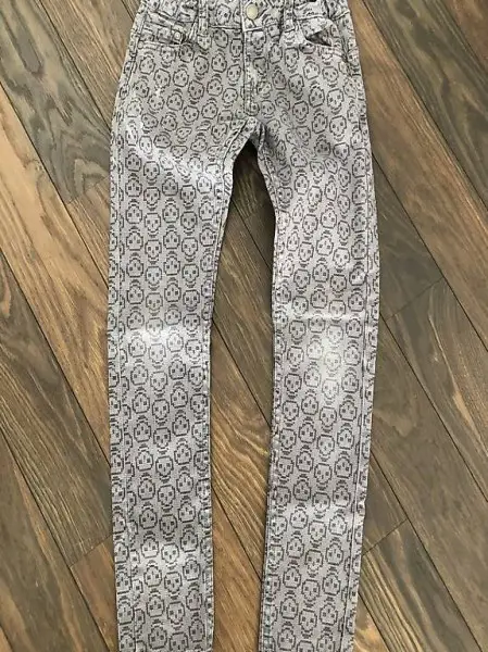 Hose inside Grösse 134