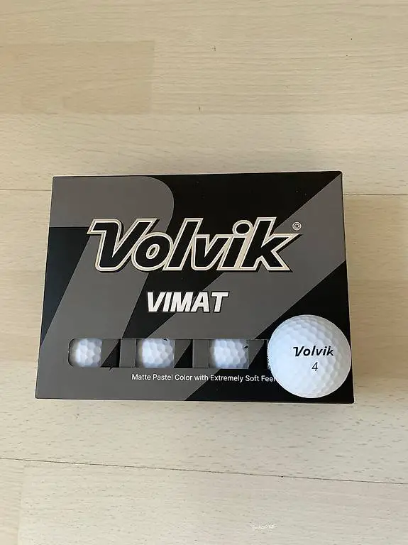 Golfball Volvic Vimat