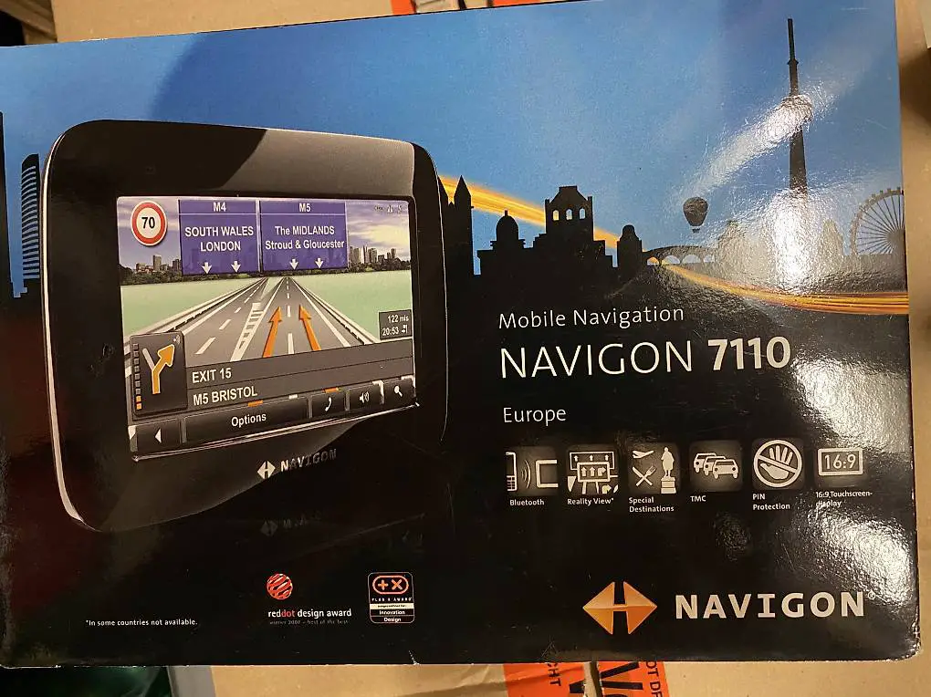 Navigon 7110 GPS-Navigationsgerät