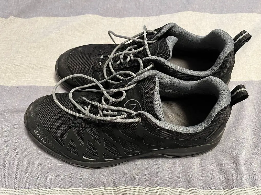 Herrenschuhe 46N Grösse 41