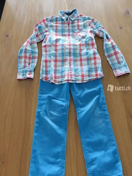 türkis Hose mit coolem Hemd Gr. 110