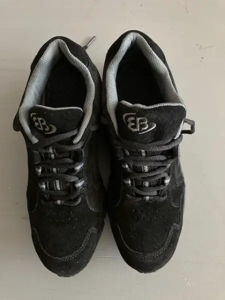 Damen Laufschuh schwarz