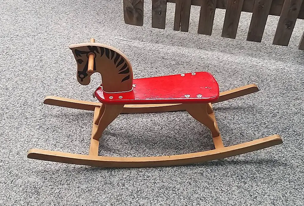 Schaukelpferd WISA GLORIA Holzspielzeug