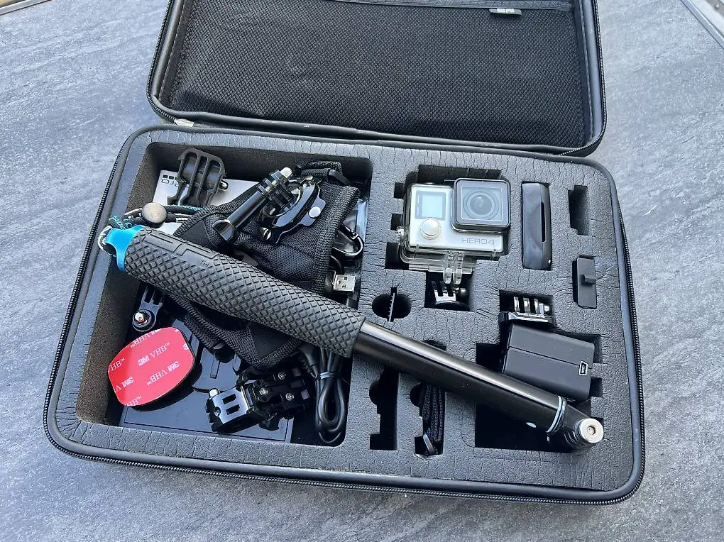 Gopro Hero 4 black edition und Zubehör