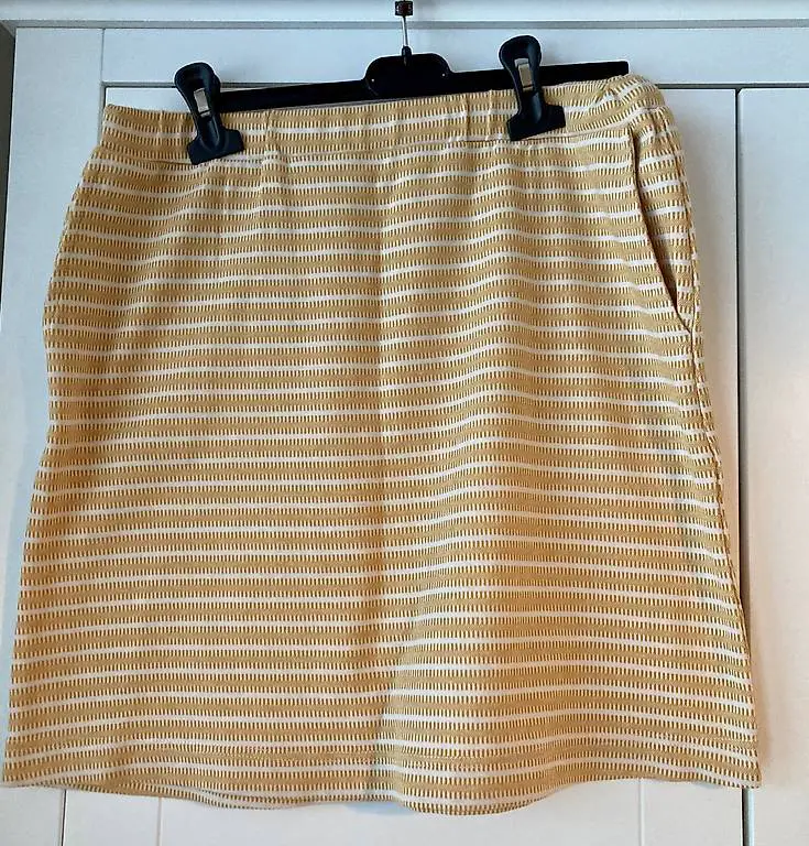 Sweat-Rock mit Seitentaschen