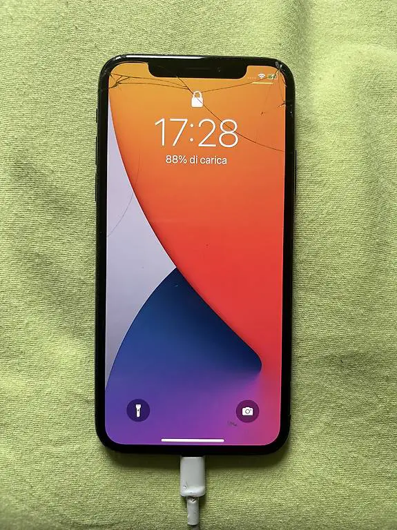 iPhone X