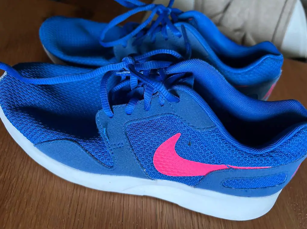 Nike Turnschuhe Grösse 39