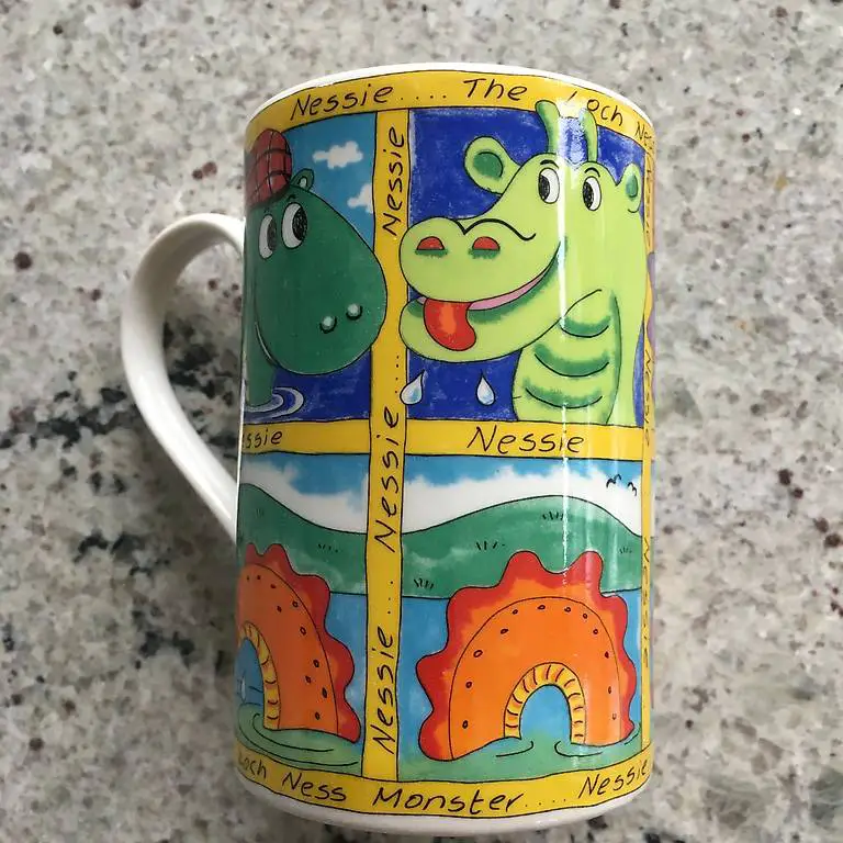 Teetasse 2dl mit Nessiedesign