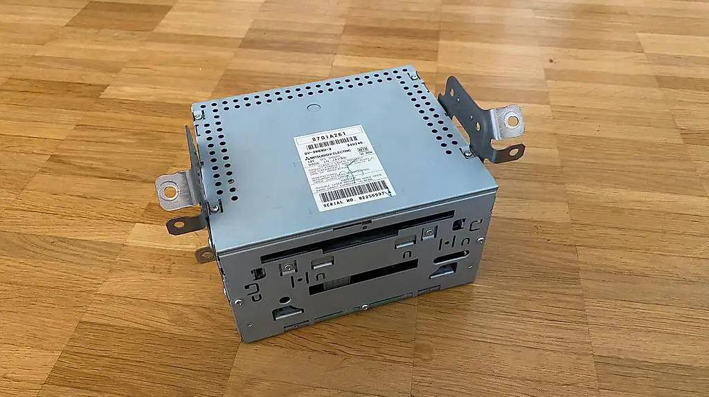 Autoradio Radio Mitsubishi OEM 8701A261