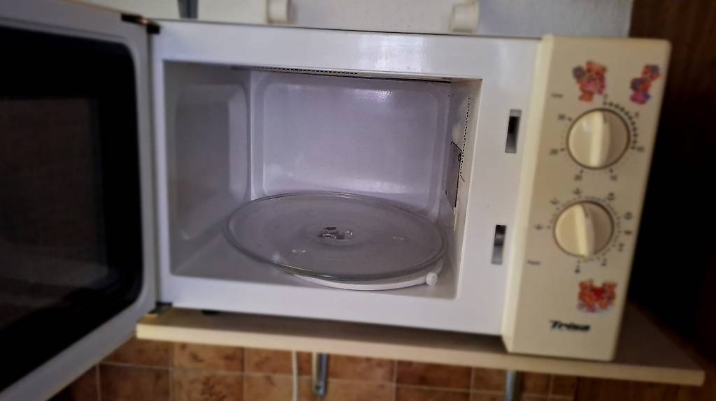 Mikrowelle zu verschenken