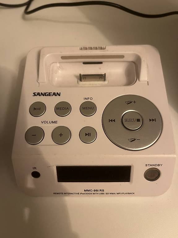 iPod-Dockingstation mit Lautsprechern