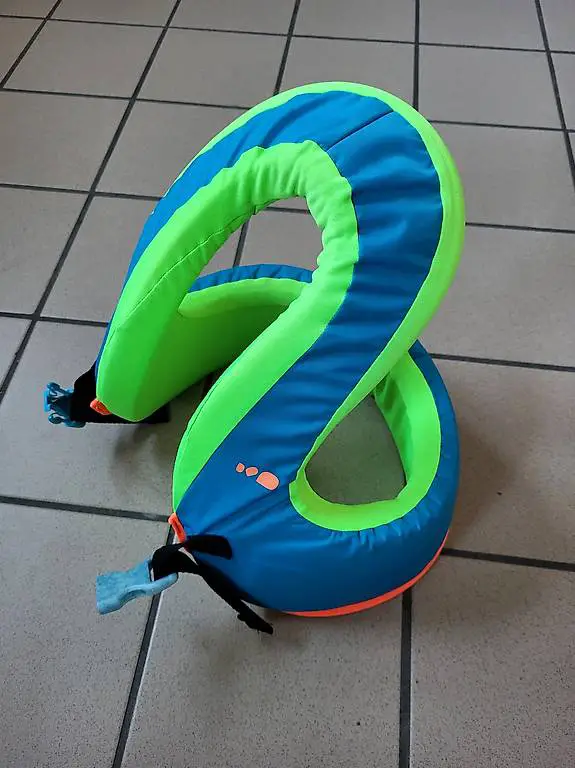 Schwimmhilfe 25-35 kg