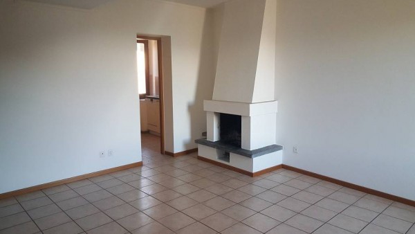  APPARTAMENTO 4.5 LOCALI